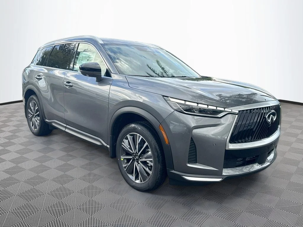 New 2027 Gray INFINITI LUXE image 3