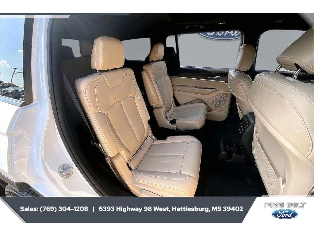 Used 2025 Bright White Clearcoat Jeep Limited image 20