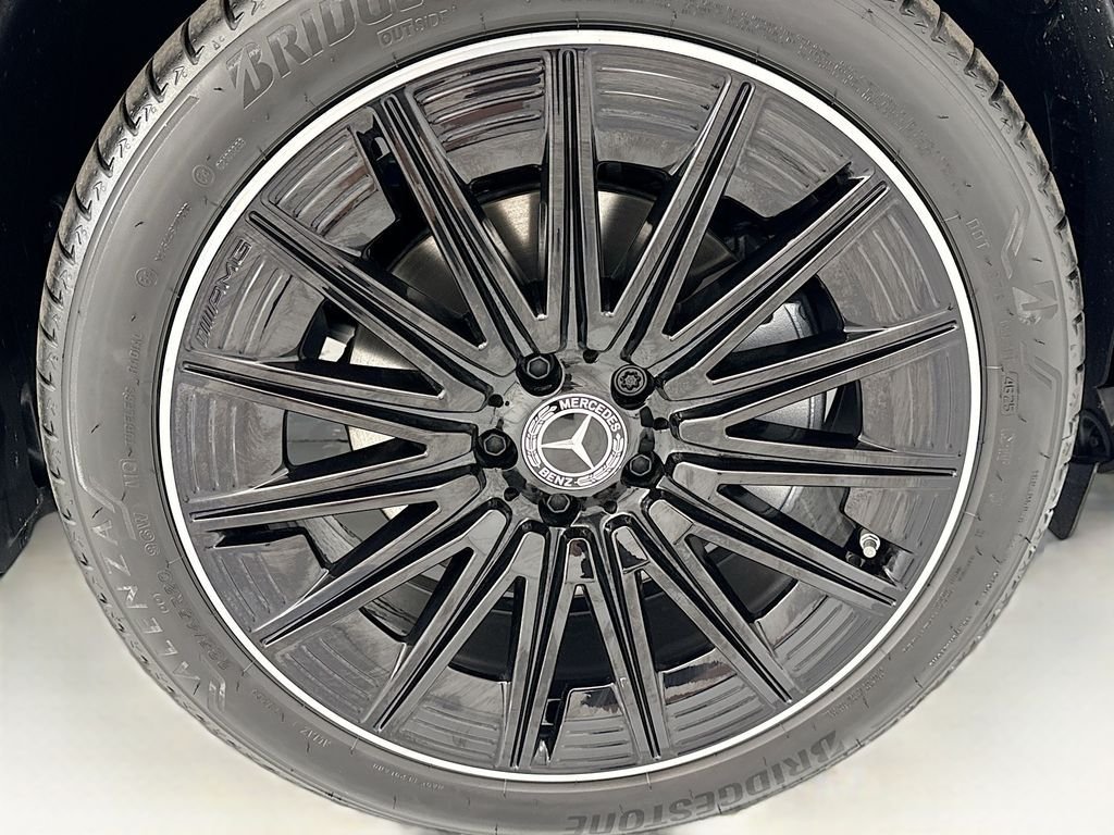 New 2026 Starling Blue Metallic Mercedes-Benz GLB 250 image 30