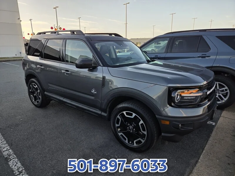 Used 2022 Gray Metallic FORD OUTER BANKS image 3