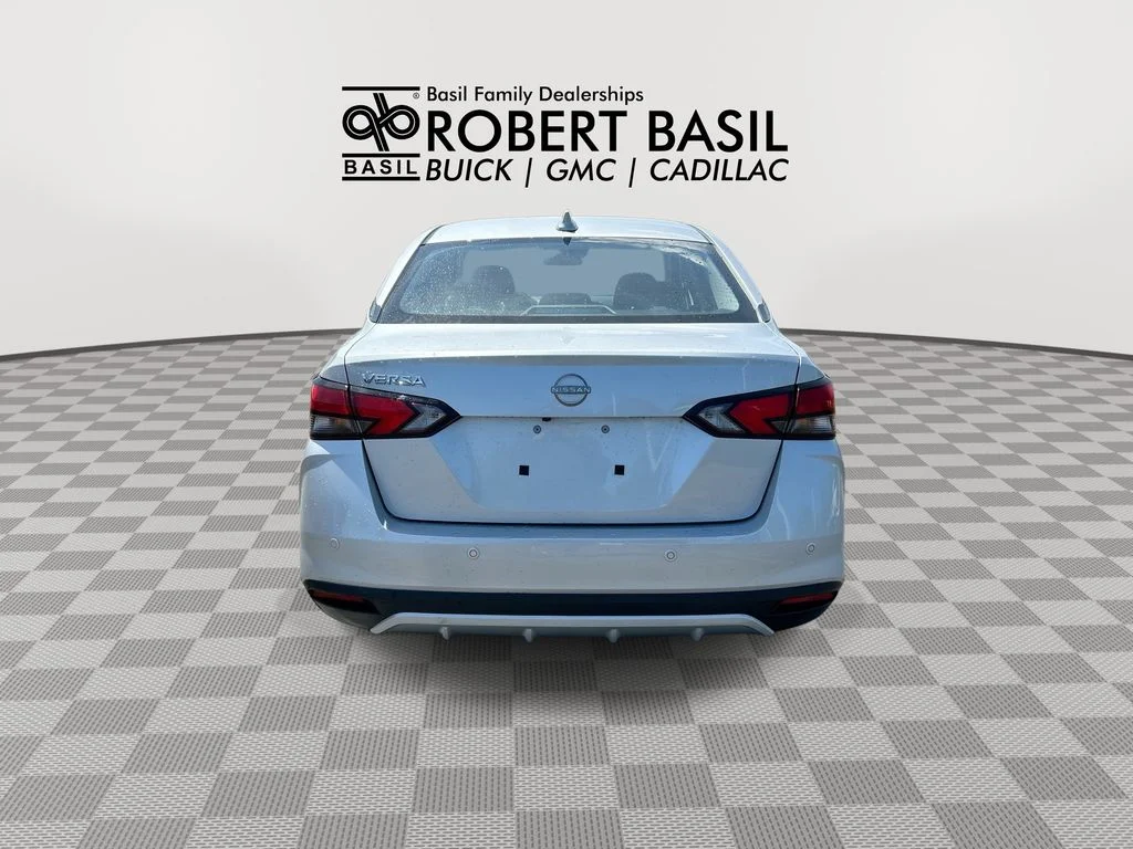 Used 2025 Silver Nissan 1.6 SV image 7