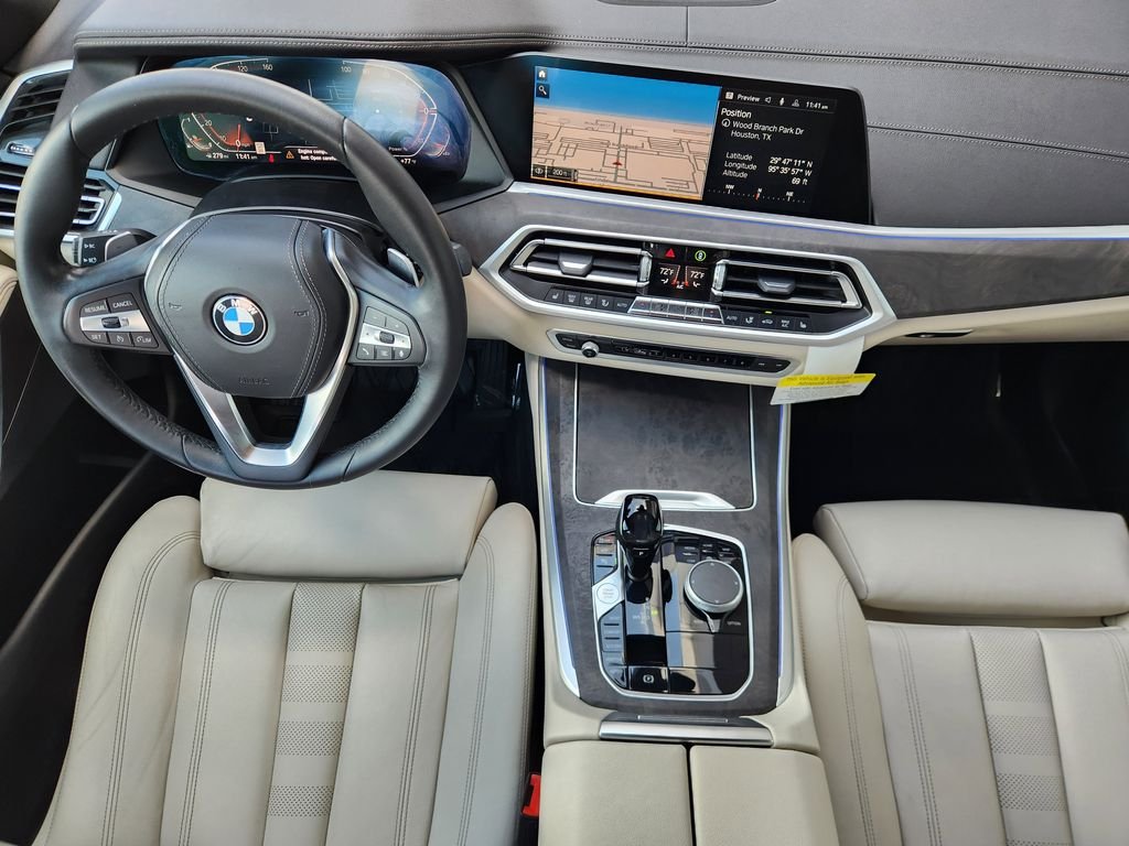 Used 2021 Blue Metallic BMW sDrive40i image 26