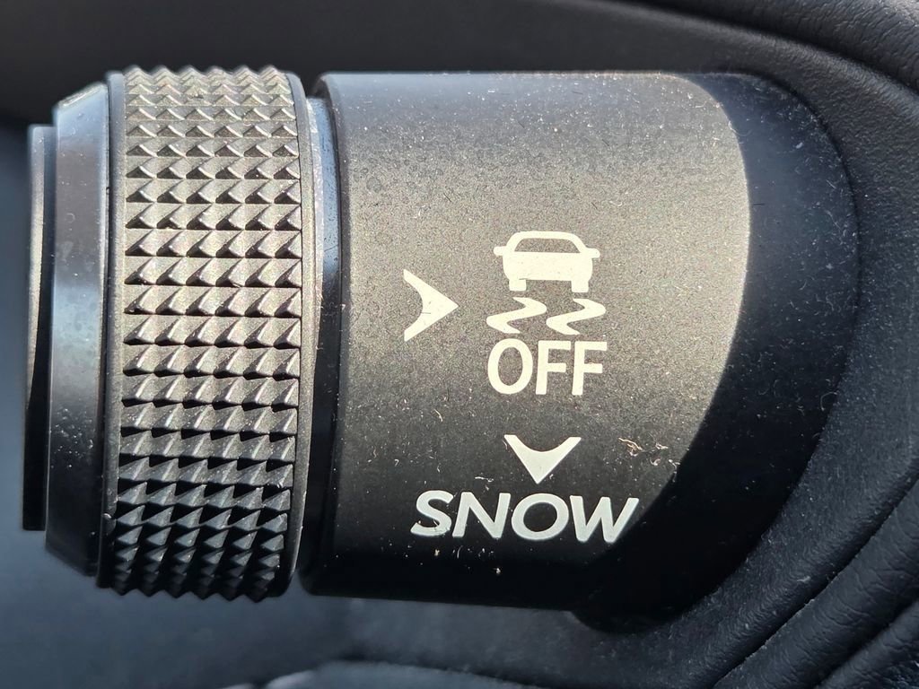 Used 2018 Ultra White Lexus 500 image 17