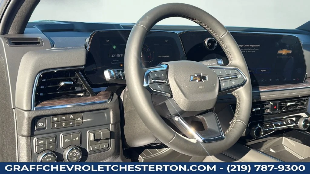 2027 Chevrolet Tahoe Z71 - Photo 37