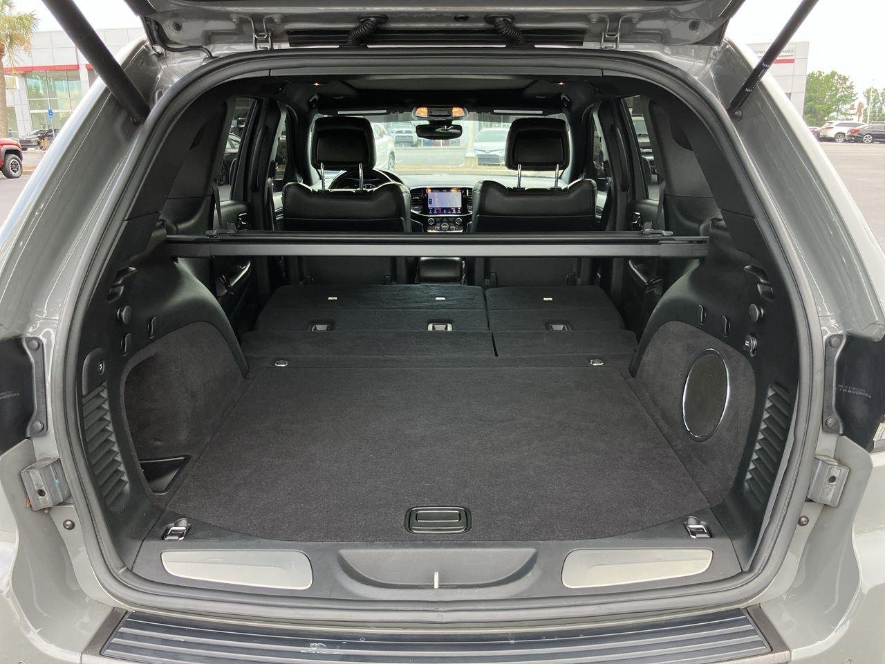 Used 2020 Gray (Sting-Gray Clearcoat) Jeep Trailhawk image 28