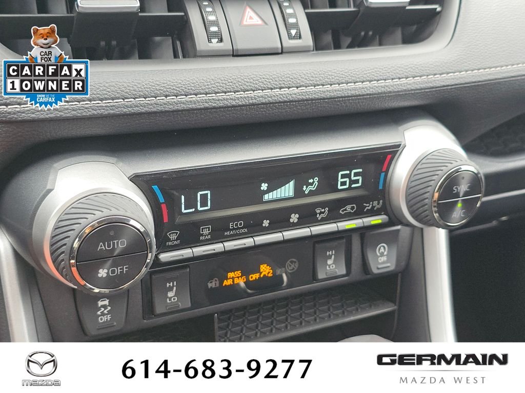 Used 2025 Beige Toyota XLE Premium image 34