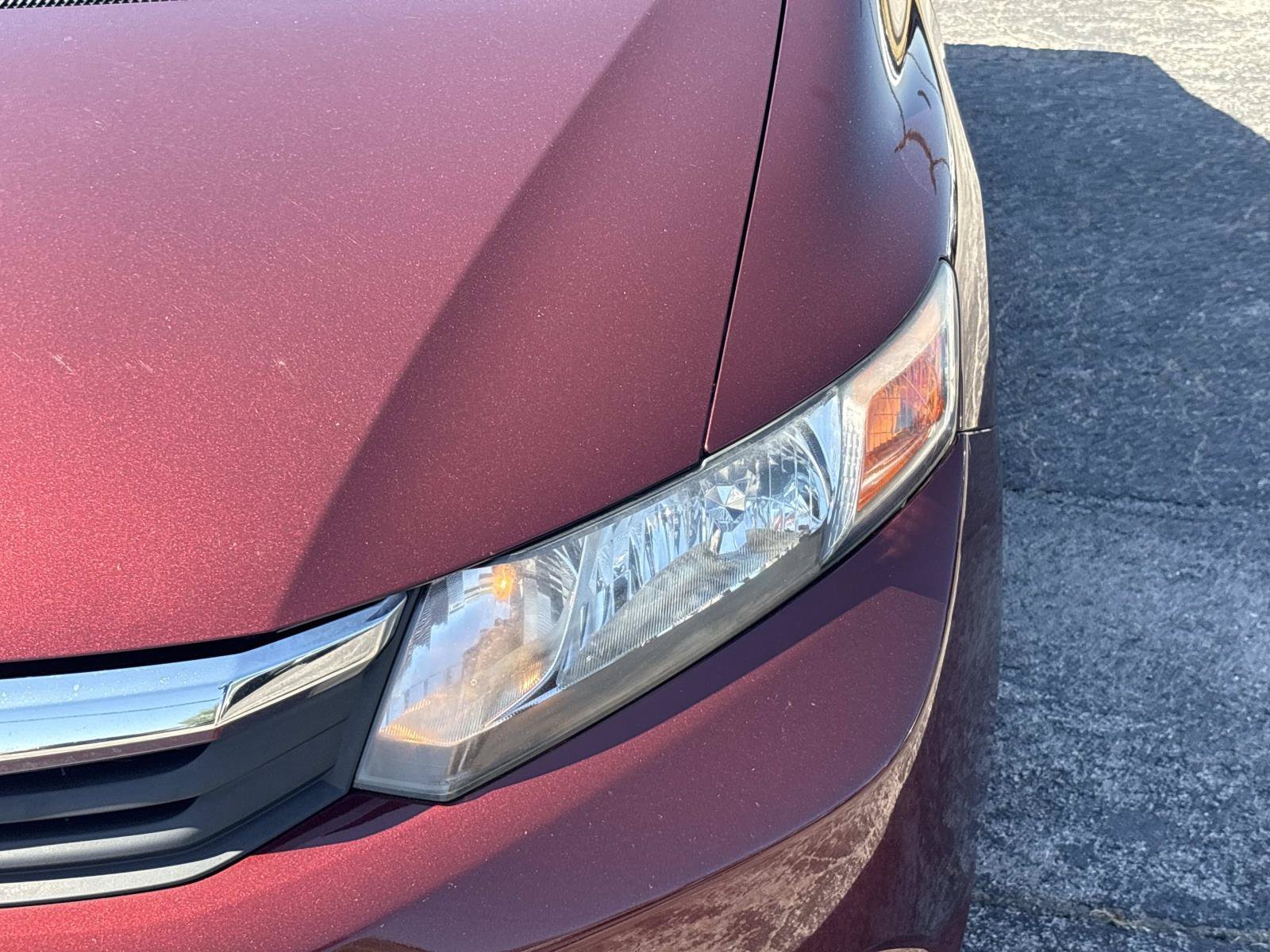 Used 2012  Honda LX image 10