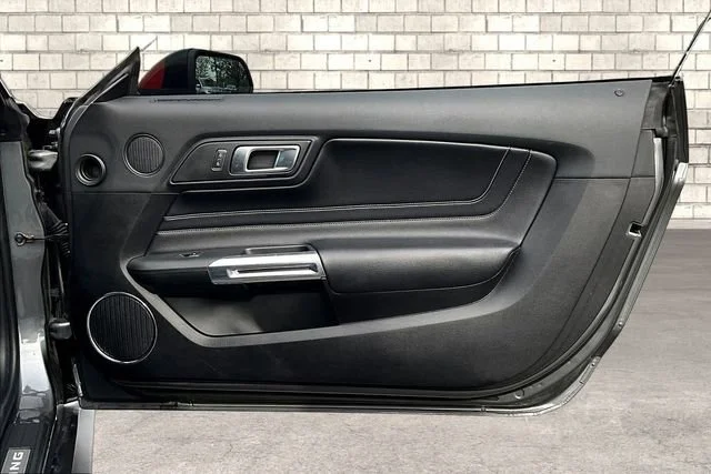 2022 Ford Mustang GT Premium - Photo 27