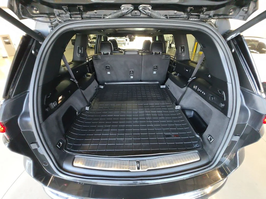Used 2022 Brown Jeep Overland image 29