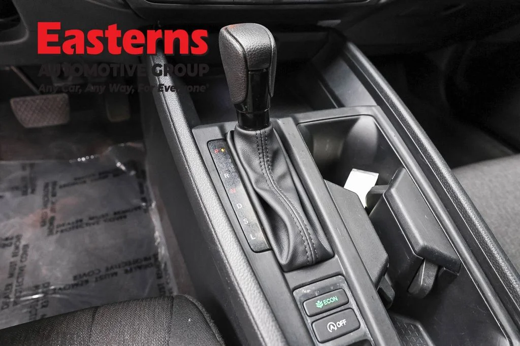 Used 2025 Silver Honda LX image 13