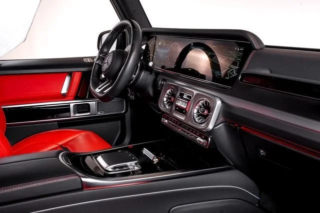 Used 2025 MANUFAKTUR Night Black Magno Mercedes-Benz G 63 AMG® image 47