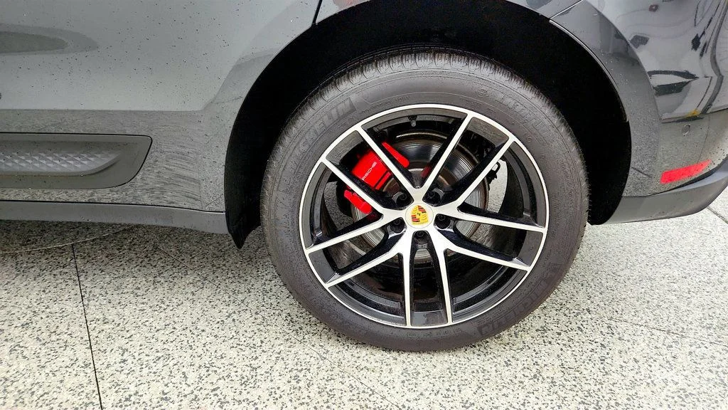 Used 2024 Volcano Grey Metallic Porsche S w/ Premium Plus Package & Sport Chrono Package image 9