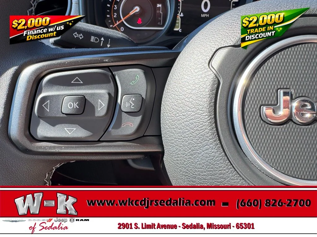 2025 Jeep Gladiator Willys - Photo 14