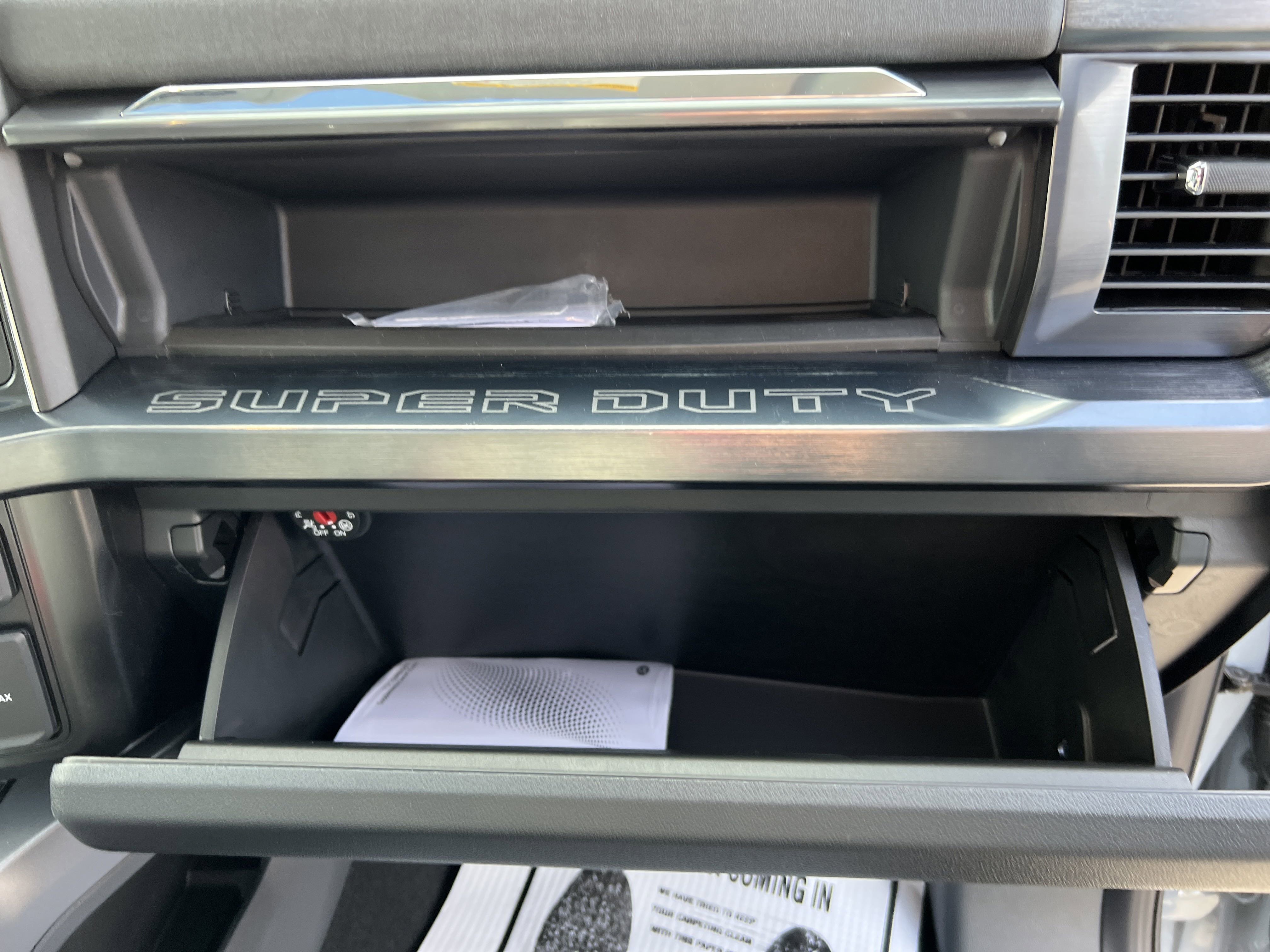 2025 Ford F-350 Super Duty Lariat - Photo 46