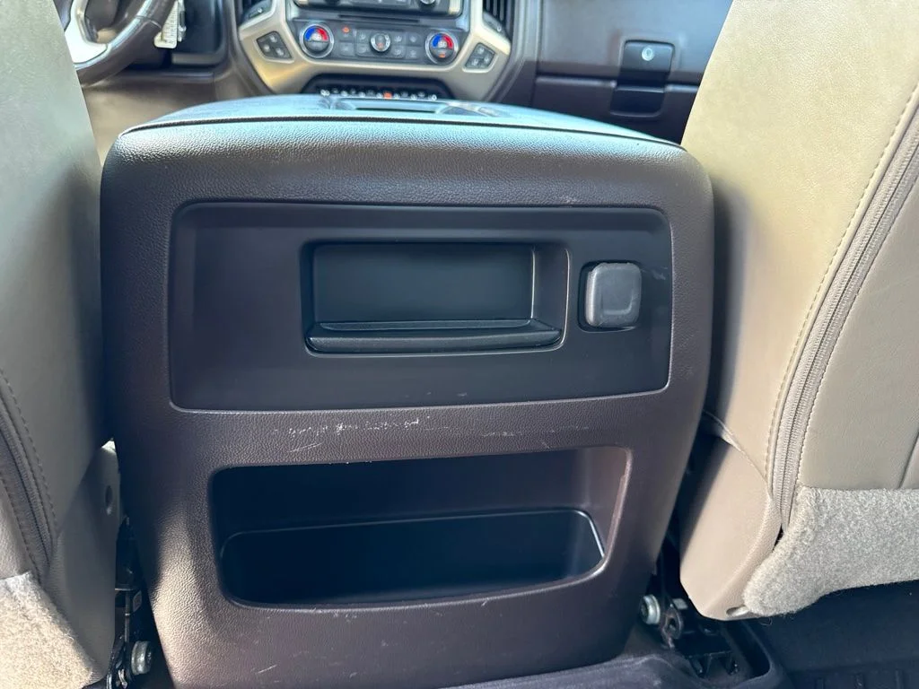Used 2016 Iridium Metallic GMC Denali image 12