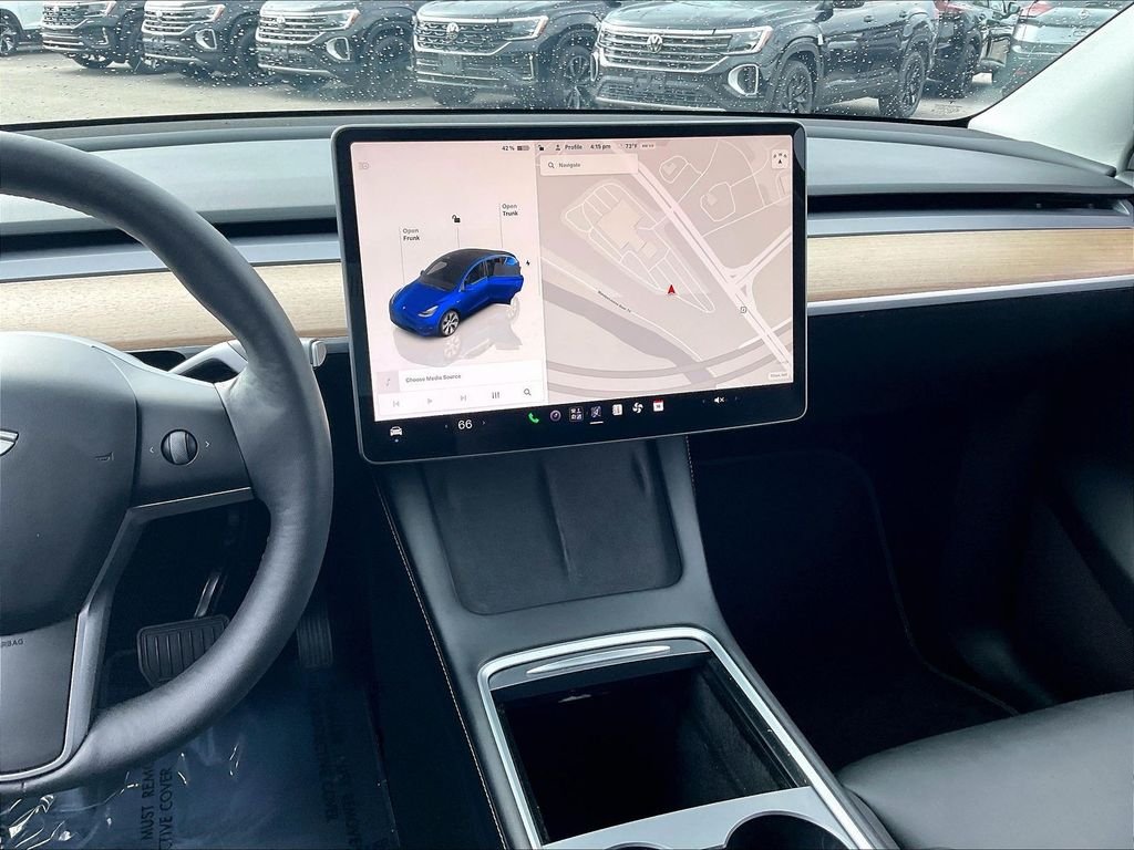 Used 2022 Deep Blue Metallic Tesla Long Range image 17