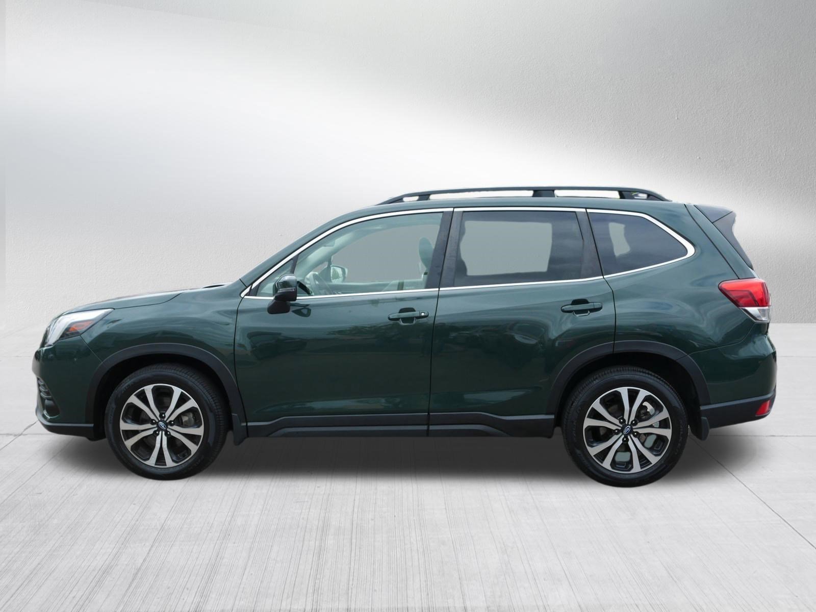 Used 2024 Cascade Green Silica Subaru Limited image 4