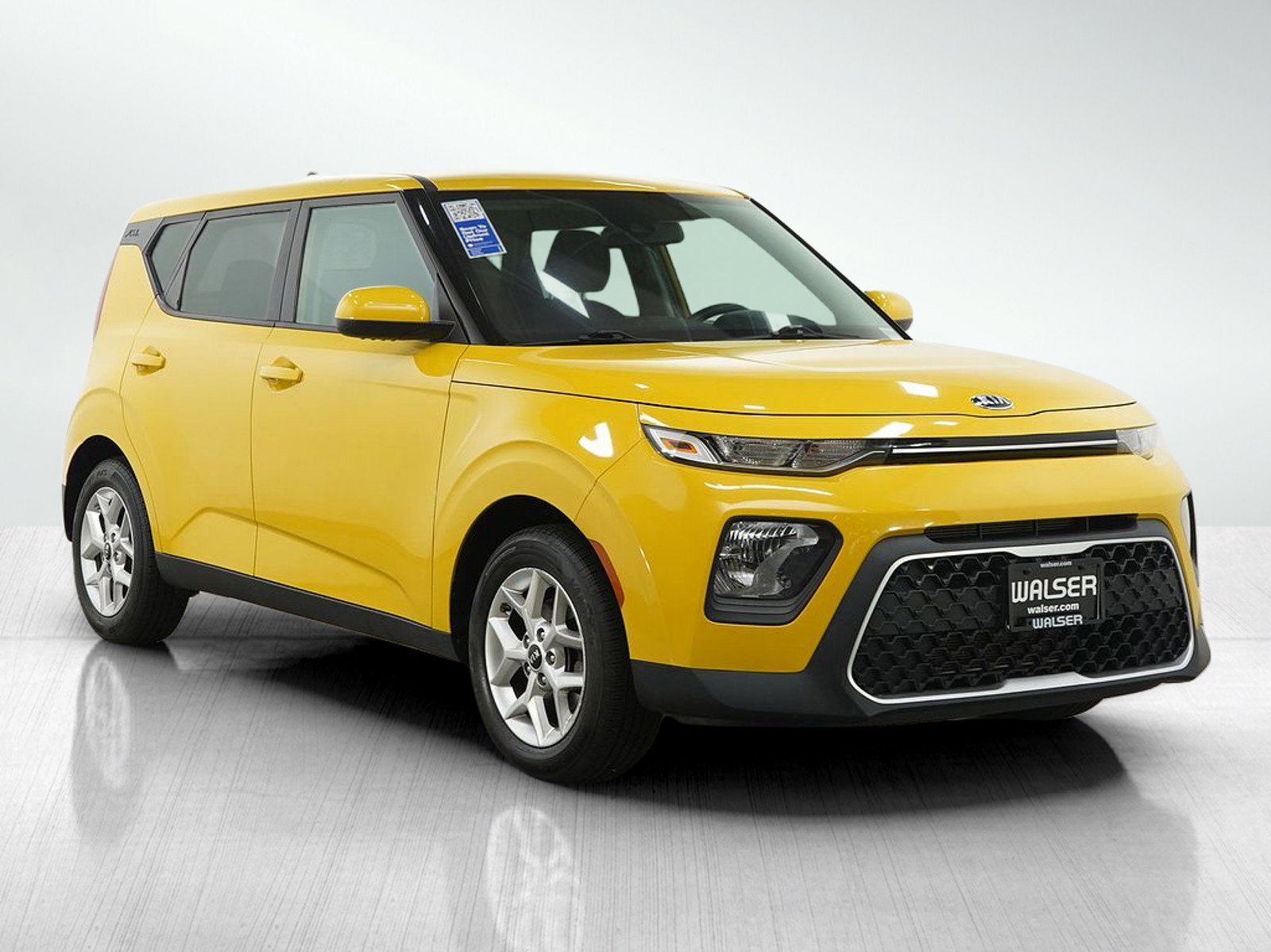 Used 2020 Solar Yellow Kia S IVT image 7