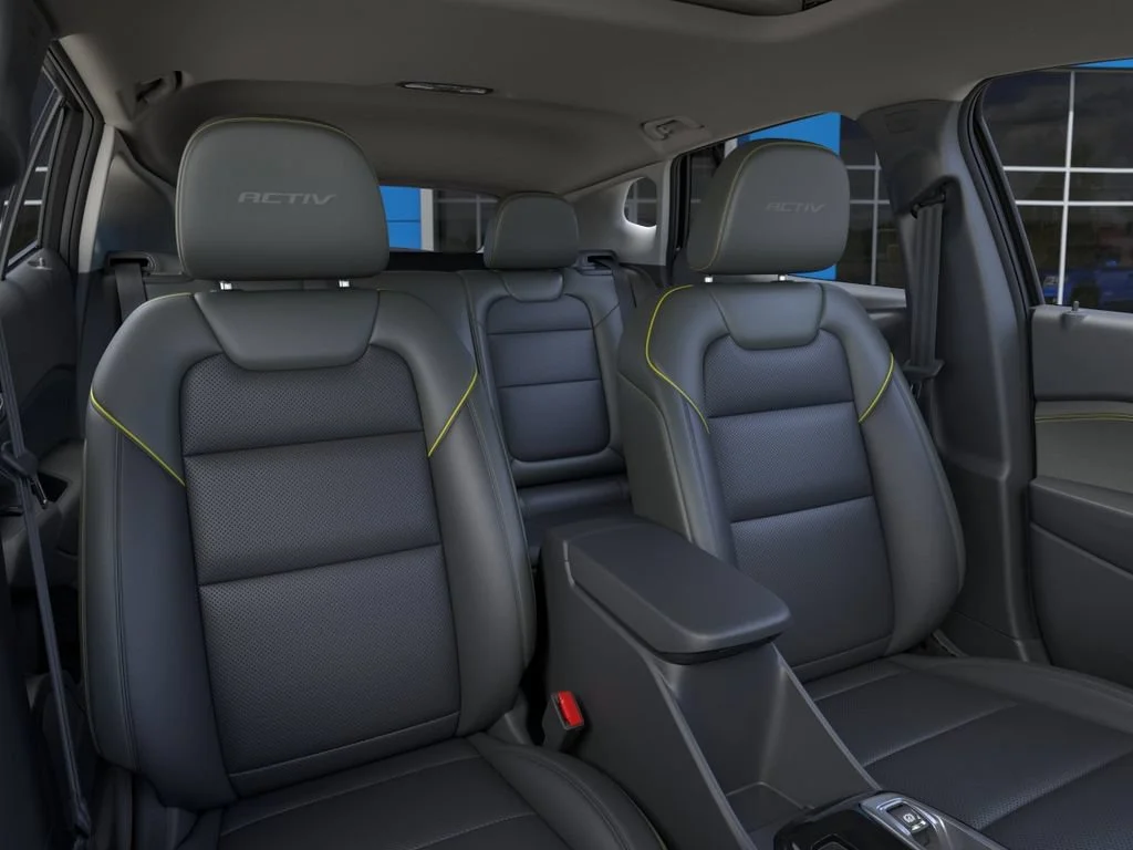 New 2026 Summit White Chevrolet ACTIV image 16