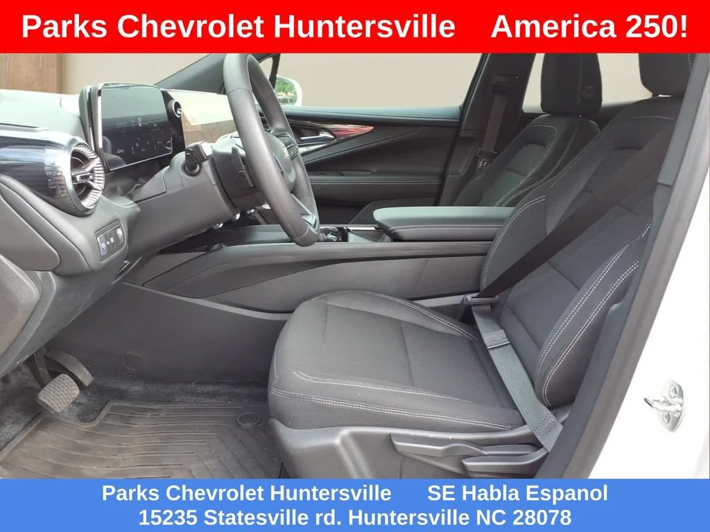 New 2026 Summit White Chevrolet LT image 15
