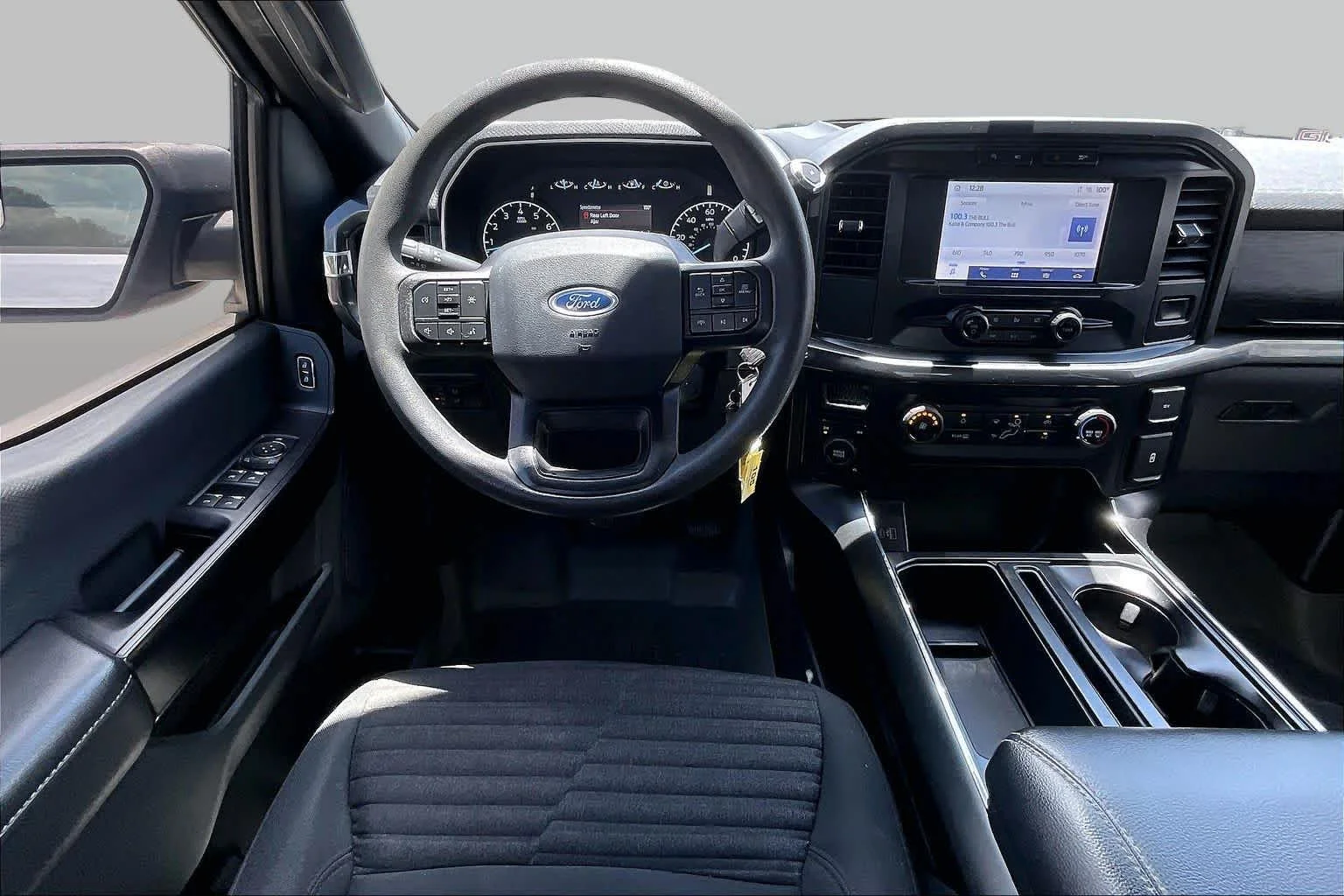 Used 2021 Iconic Silver Ford XL image 6