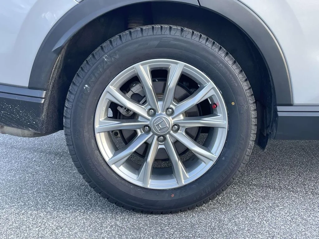 Used 2024 Lunar Silver Metallic Honda EX-L image 32