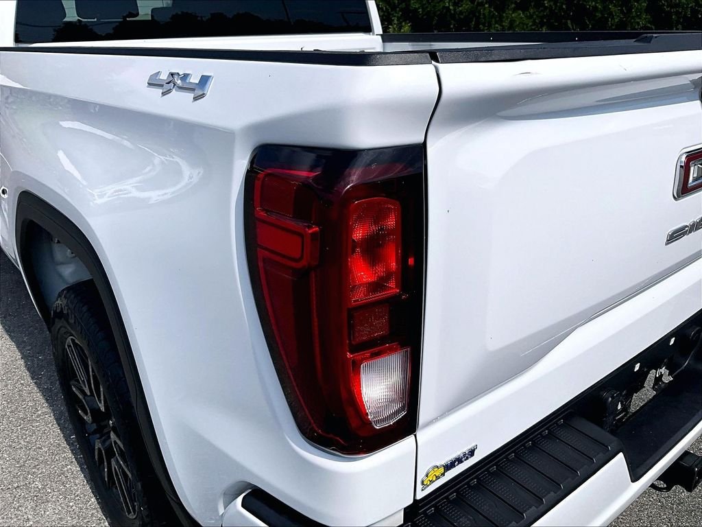 Used 2024 White GMC Elevation image 35