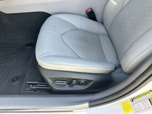Used 2022 Beige Toyota XSE image 21