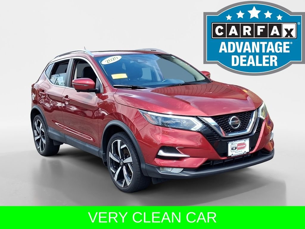 Used 2020 Red Nissan SL image 1