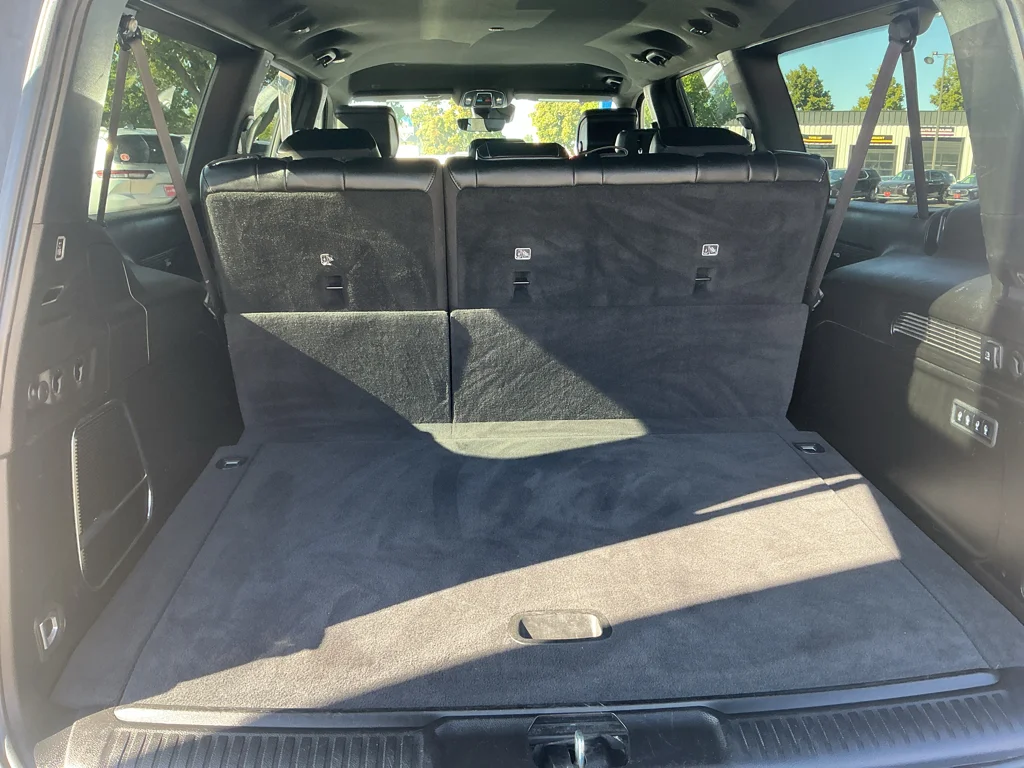 Used 2024 Bright White Clearcoat Jeep Series III image 18