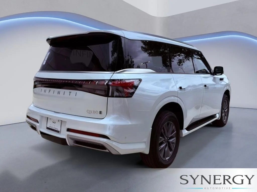 New 2026 RADIANT WHITE INFINITI Pure 4WD image 6