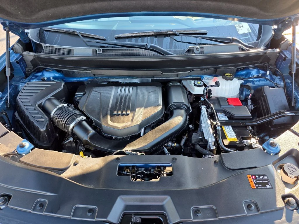 2024 GMC Acadia Denali - Photo 25