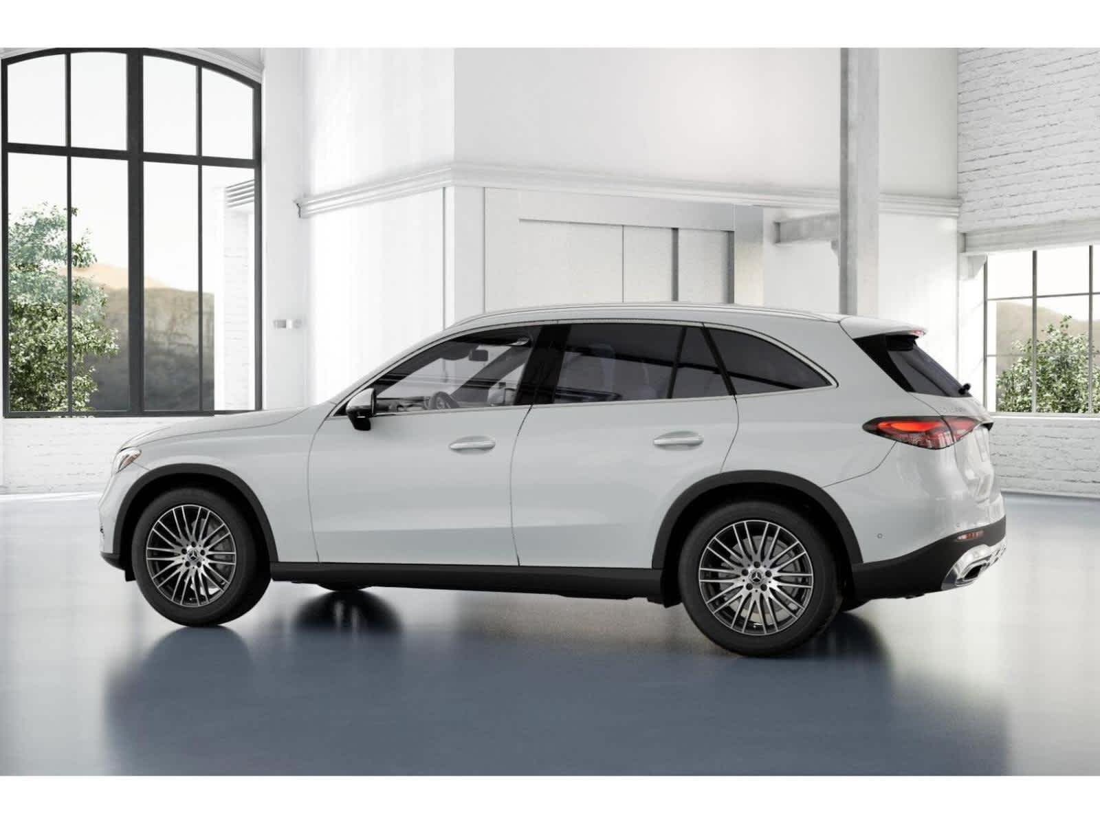 New 2026 MANUFAKTUR Moonlight White Metallic Mercedes-Benz GLC 300 image 31