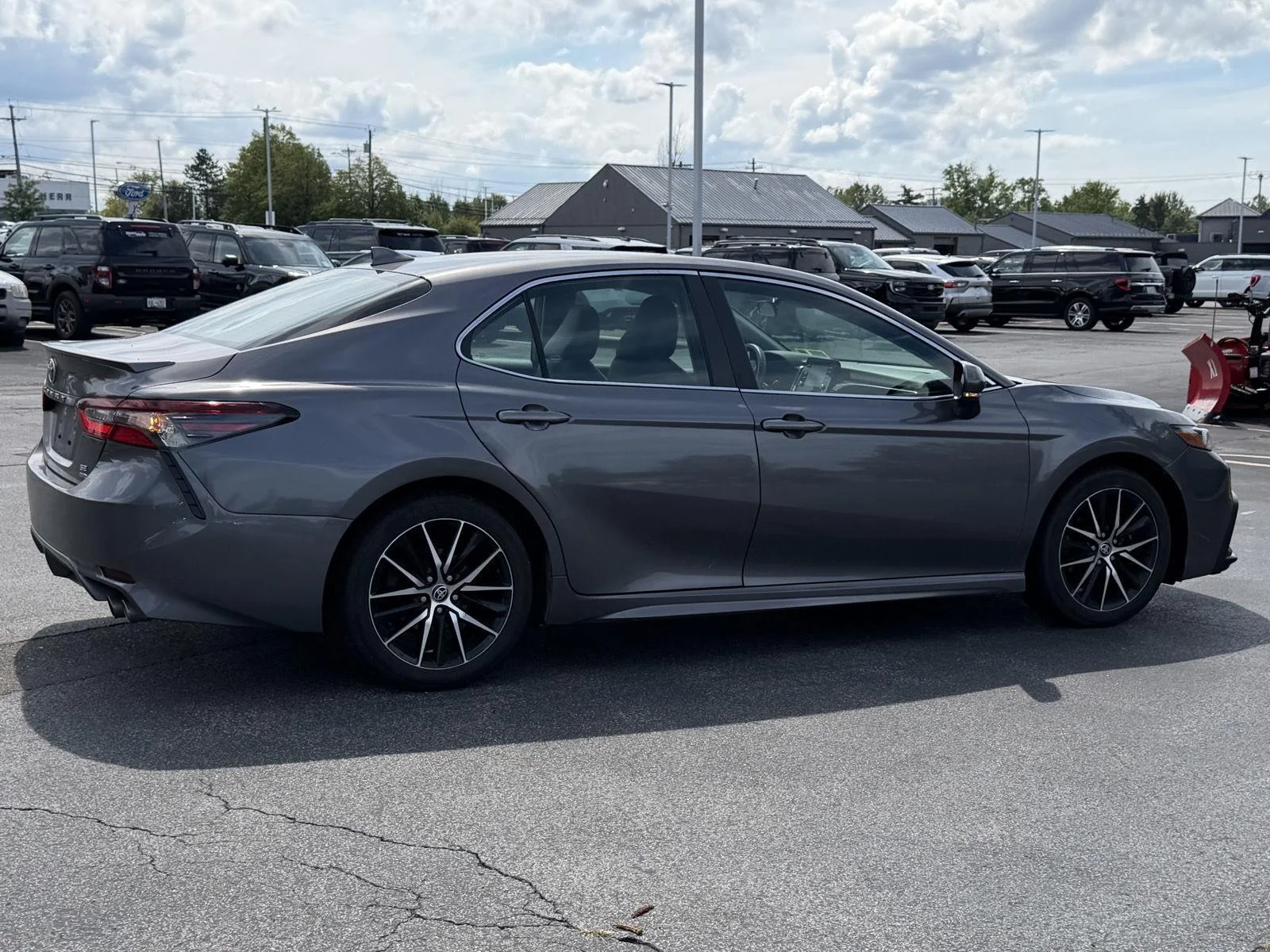 Used 2023 Predawn Gray Mica Toyota SE image 6