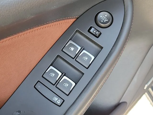 Used 2019 Gray Cadillac 3.6L Twin Turbo V-Sport Premium Luxury image 19