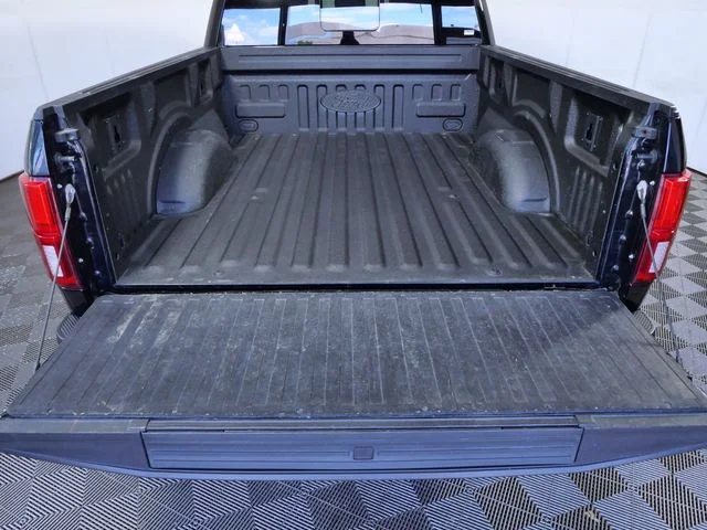 Used 2020 Black Ford Lariat image 11