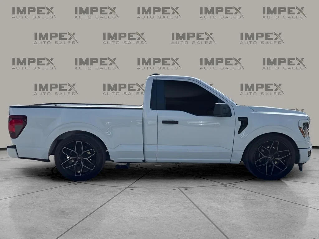 Used 2024 White Ford XL image 6