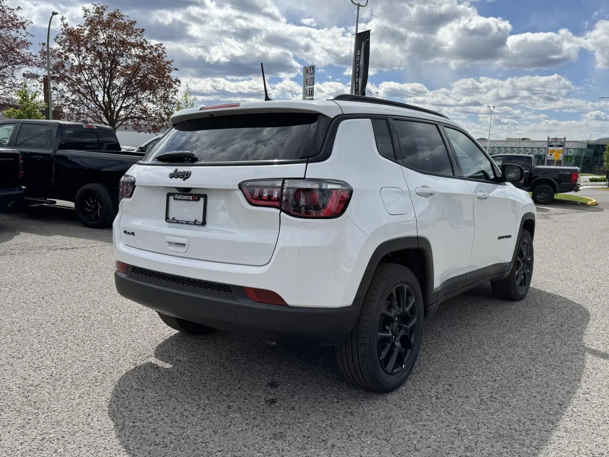 New 2026 White Jeep North image 5
