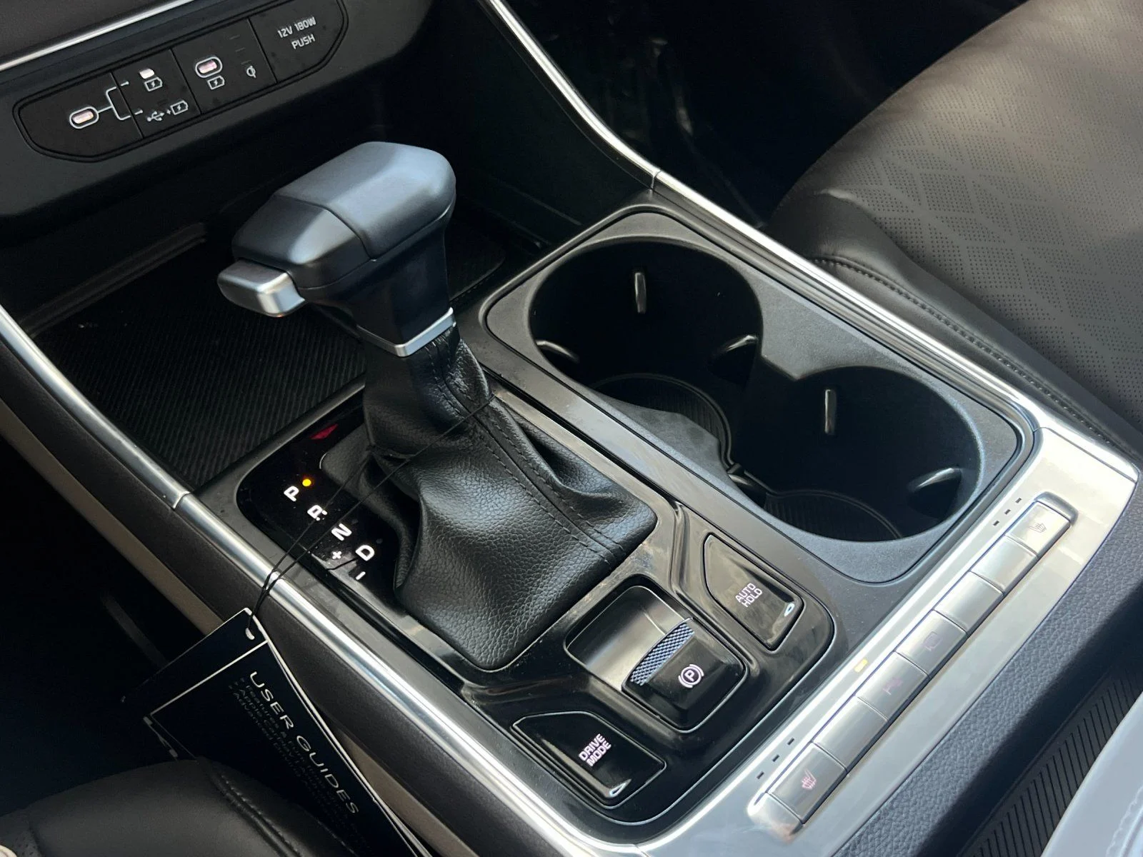 2026 Kia Carnival EX - Photo 25