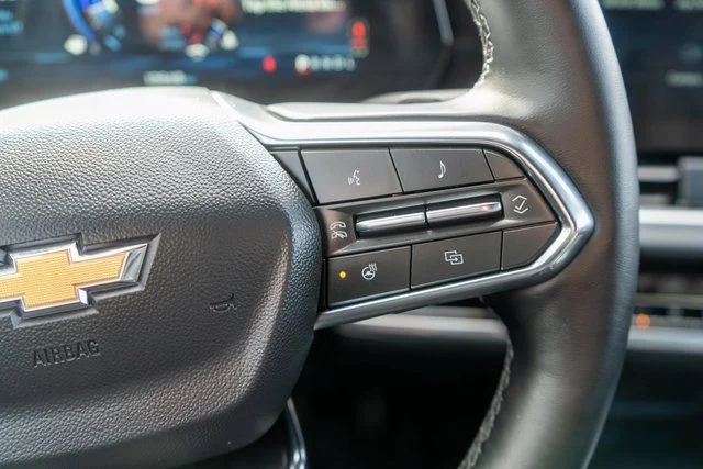 Used 2025 Blue Chevrolet LT image 24