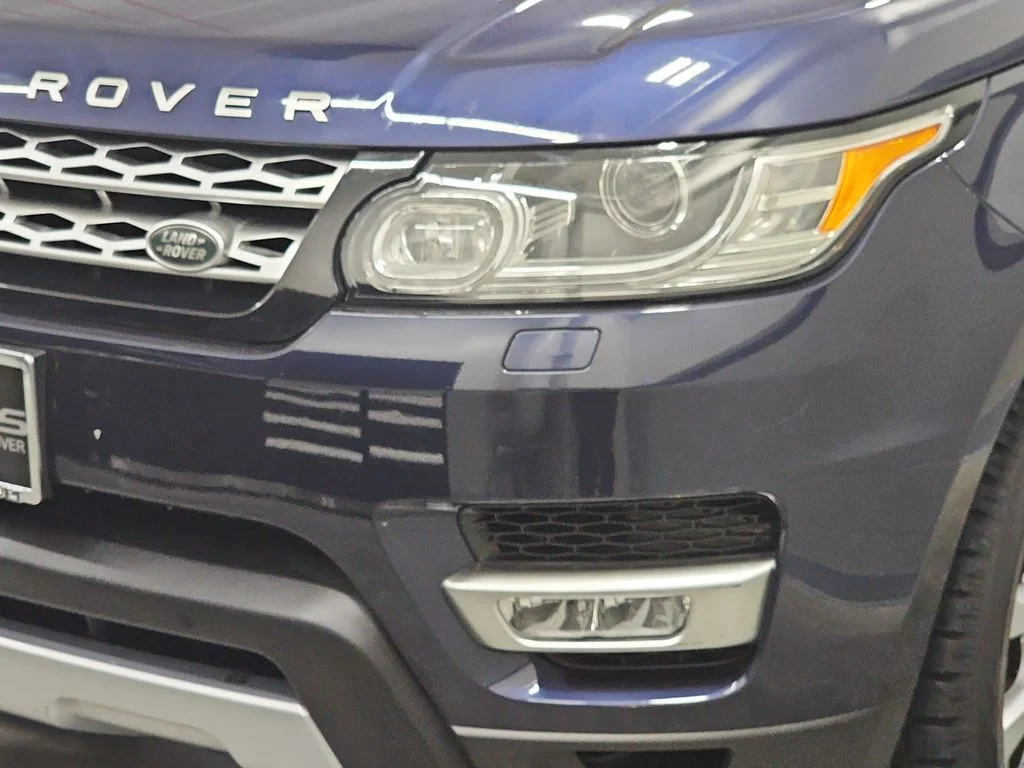 Used 2016 Blue Land Rover HSE Td6 image 33