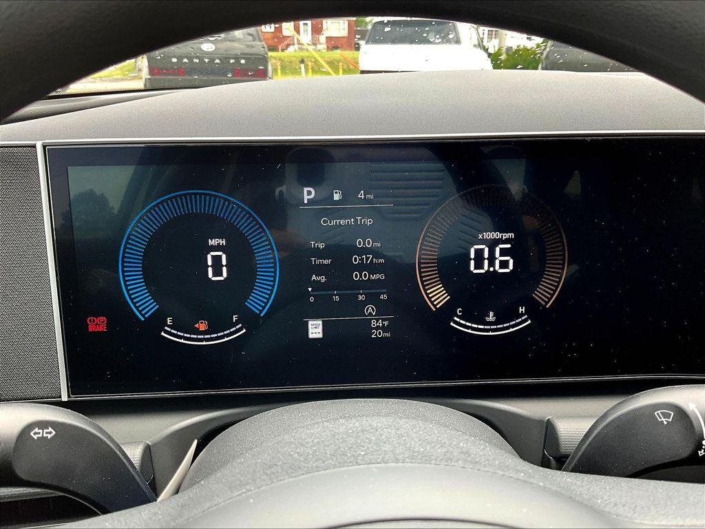 New 2026 White Hyundai SEL AWD image 20
