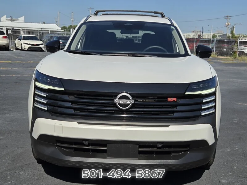 Used 2026 Aspen White NISSAN SR image 8