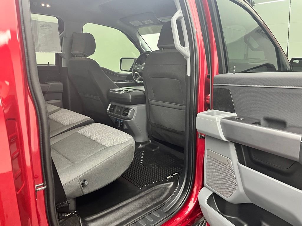 Used 2021  Ford XLT image 34