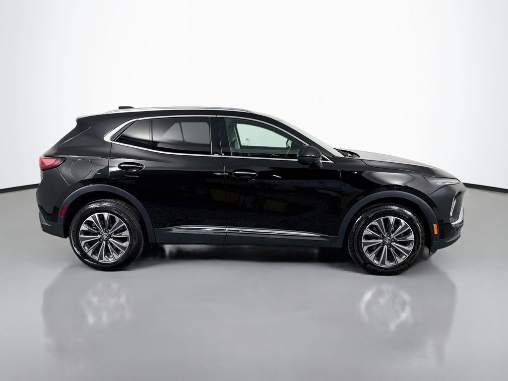 Used 2024 Ebony Twilight Metallic Buick Preferred image 8
