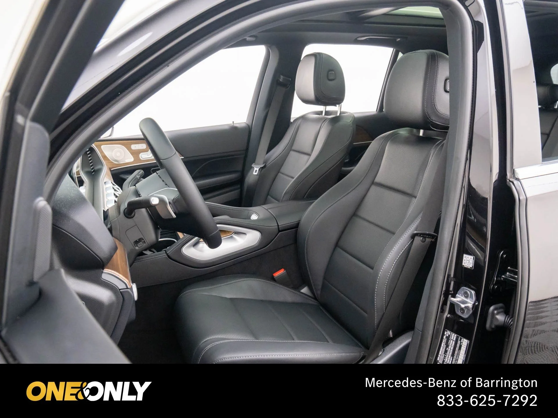 Certified Used 2026 Black Mercedes-Benz GLE 350 image 17