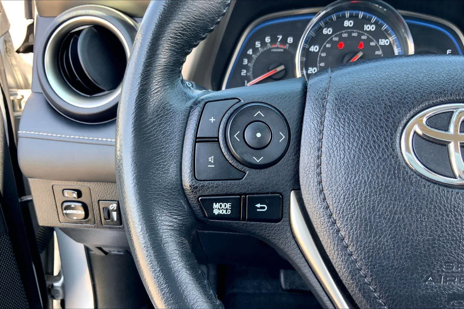 Used 2015 Classic Silver Metallic Toyota Limited image 23