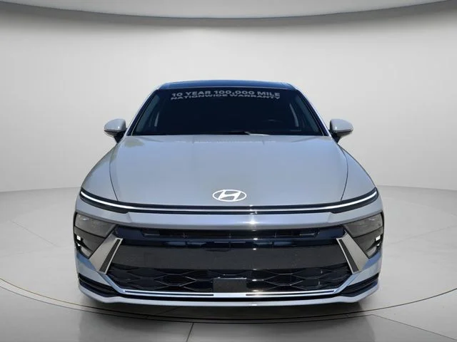 Used 2024 Blue Hyundai SEL image 4