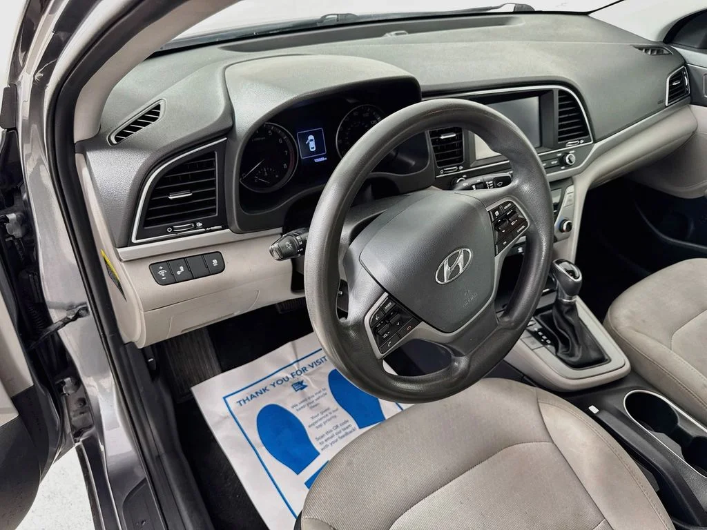 Used 2018 Machine Gray Hyundai SEL image 10