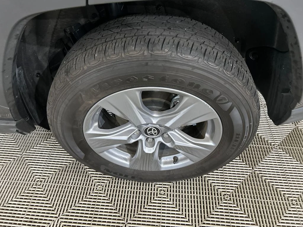 Used 2025 Gray Toyota XLE image 10